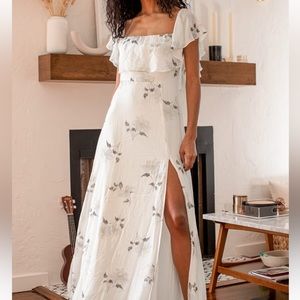 White Floral Print Dress Size M